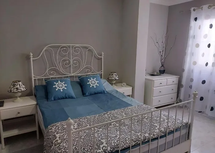 Iceberg Apartment